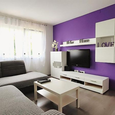 Apartment Jan 2+2 With Balcony Pula Exterior foto