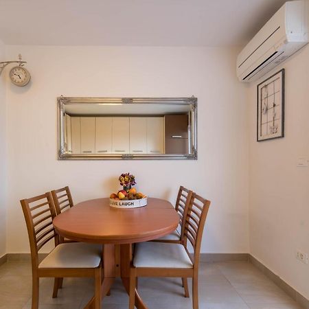 Apartment Jan 2+2 With Balcony Pula Exterior foto
